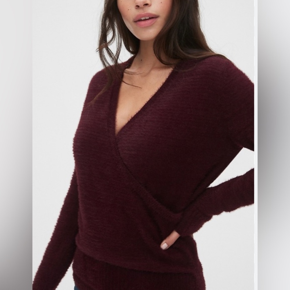 Elegant Burgundy V-Neck Sweater